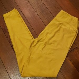 EuC LuLaRoe OS Mustard Leggings